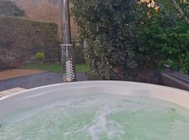 Label Semois Gite rural 3 épis, хотел в Буйон