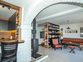 Lux Apartment Sunset, hotel en Virpazar