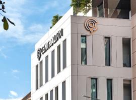 Central Inn City Hotel, khách sạn ở Tiranë