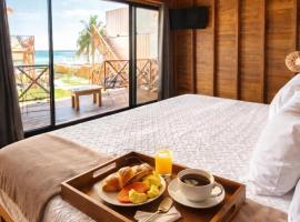 Hotel Solana Bacalar Lakefront, kh&aacute;ch sạn biển ở Bacalar