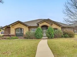 Family Home Near Ft Hood & Killeen: Patio & Grill!