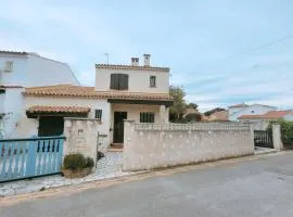 Spacious house with garden Six-Fours-les-Plages