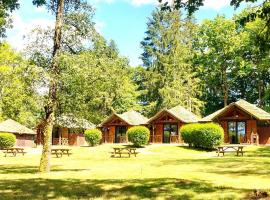 Chalet lac des Settons, hotel v destinácii Palmarou