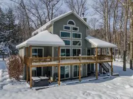 Glistening Waters by Railey Vacations