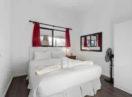 Spacious 4br free parking -ideal for work crews,family