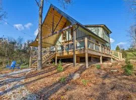 EagleRock Retreat- Pet Friendly, Hot Tub, Firepit