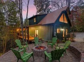 Anchor Point- Hot Tub, Firepit, Ping Pong