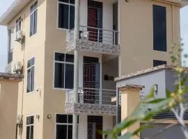 La Vida Royale Apartment