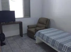 Quarto Individual l Casa da Dirce