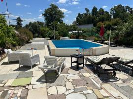 La Casita en finca La Guindilla, hotel v destinácii Gibraleón