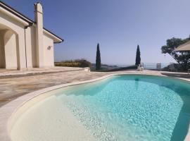Villa Horizon, hotel in Aquaviva Picena