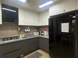 Spacious 1BR Condo in Clark! 65sqm FreeParking, hotel a Angeles