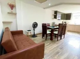 GURUS FR - Amplio, iluminado, Circunvalar 3H-2B, Parqueadero