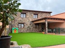 Casa Rural Tomillo, hotel Navalcánban