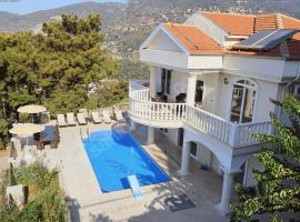 Villa royal, khách sạn ở Alanya