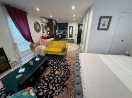 Eleni’s Charming Studio, hotel a North Beach