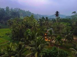 Viesnīca Rainforest Royal Heritage pilsētā Denijaja