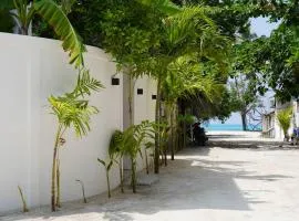 Sea Tides Dhangethi