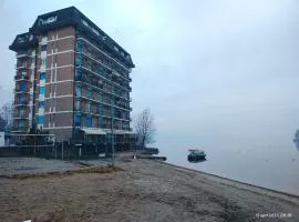 Casa Cicognola Between River and Lake Magic