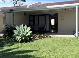 Aloha Sands Scottburgh, hotel em Scottburgh