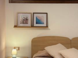 B&B "al Pesce Vela", hotel in Albese Con Cassano