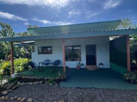 Casa Tropical โรงแรมในGuayabal