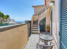 Vilamar 2 - Madeira Inn Group, hotel sa Calheta