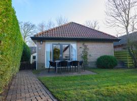 Vakantiewoning Hornzicht, hotelli kohteessa Anjum
