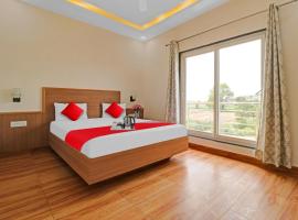 Hotel O The Royal Plaza, Hotel in Kakaur