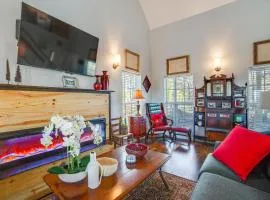 Anglers' Haven! Cedar Creek Reservoir Getaway