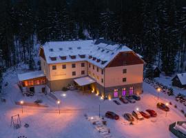 Wellness Hotel pod Kyčmolem, hotel a Horní Lomná