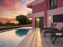 Relaxing Villa Giardin