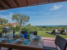 Borgo Stropea by Whale Homes, מלון בסויאנו דל לאגו