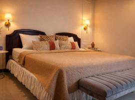 Casa Lolita Hotel-Boutique