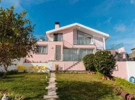 Cantinho do Céu, Views, Peace, Comfort & BBQ