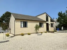 Affordable 3 Bedroom Easy On And Off The Island