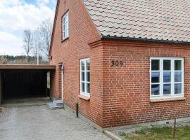 Nature Escape Forest & Lake Access: Viborg şehrinde bir otel