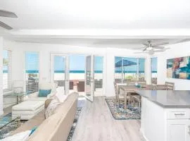 Remodeled 2Br Oceanfront W Spacious Patio, Stunning Views By Beachview Rentals