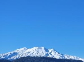 Ruapehu Farm Chalet, Hotel in Ohakune