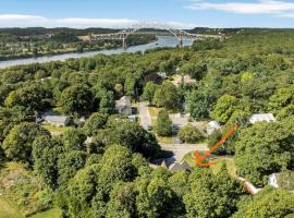 Sagamore에 위치한 호텔 XL Cape Retreat - Pool - Hot Tub - 5min to Beach!