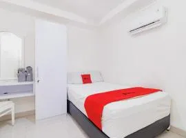 RedDoorz near Jakarta International Velodrome