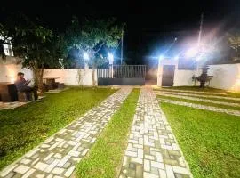 Golden Paradise Transit Hotel