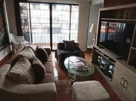 Habitación en ambiente familiar al norte de Medellín - Morada Living