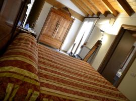 9 Muse Bed and Breakfast, hotel amb aparcament a Canneto sullʼOglio