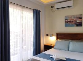 Elisha's Guest House, hotel i Coron