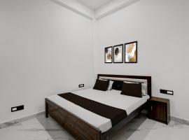 SPOT ON Galaxy Hotal, hotel Phāphāmau városában