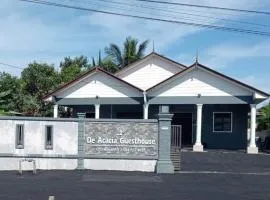 Homestay De Acacia Rumah Melur
