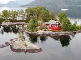Unique Setting And Silence On Private Island, khách sạn ở Byglandsfjord