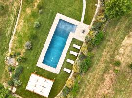 Casale Montecavallo - Saturnia – hotel w mieście Poggio Murella