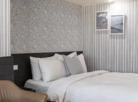 雋格大飯店 Elence Hotel